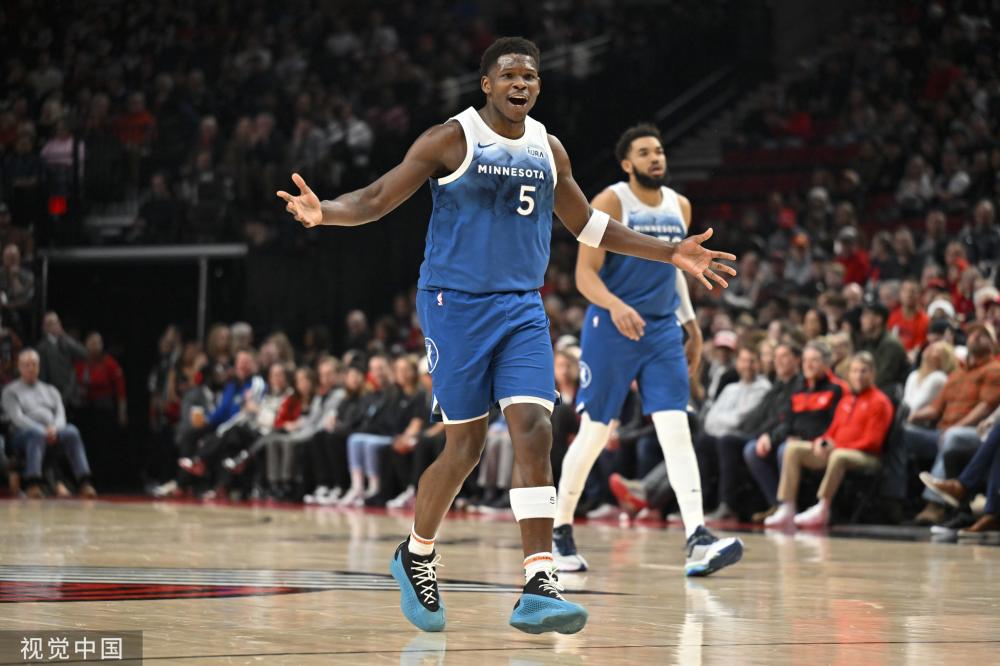 奥运双金王塔伊萨盛赞袁心玥：对阵她既上头又无奈 扣球快且灵活！＂